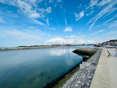 Du Phare * جراند فورت فيليبه